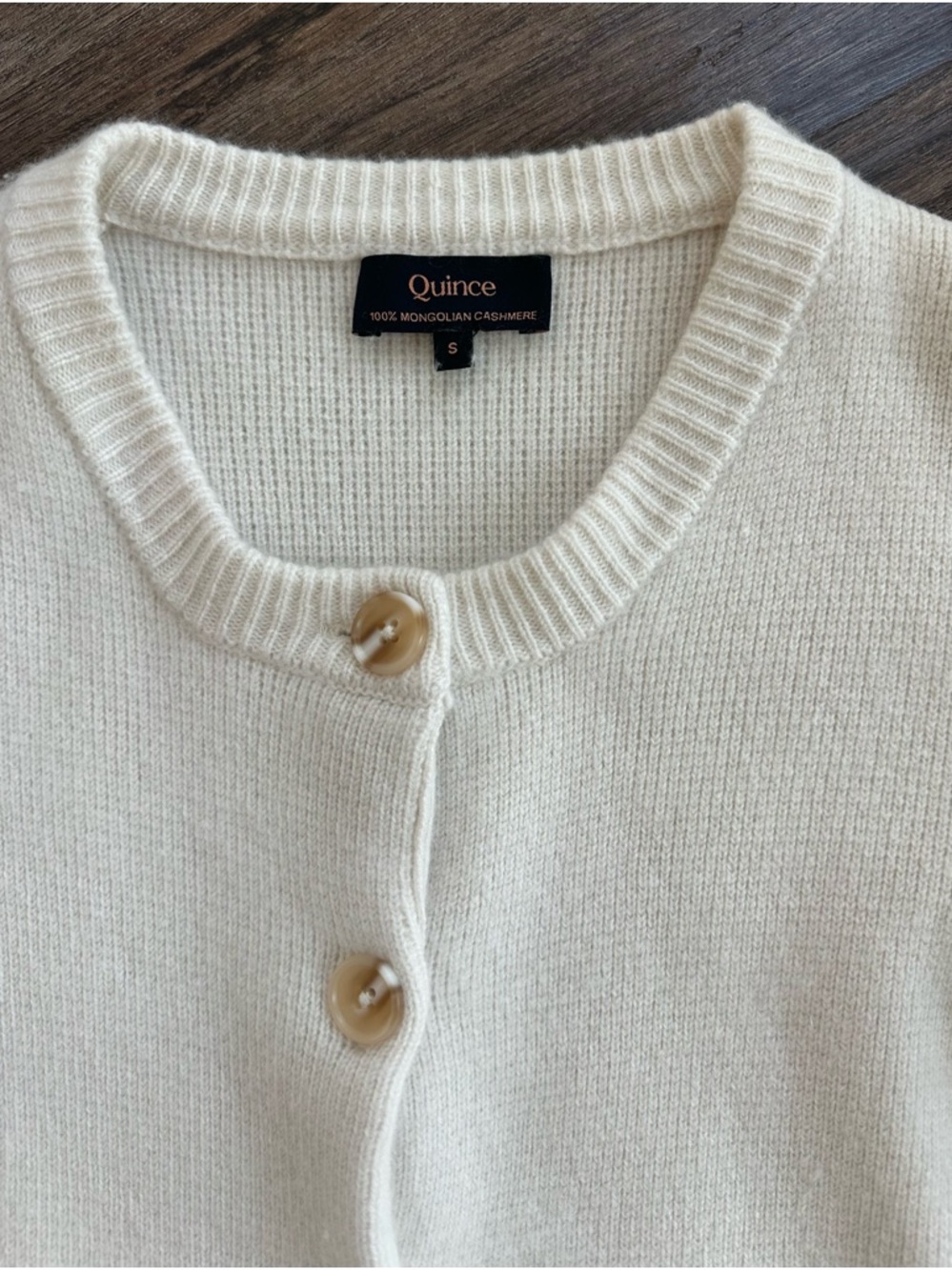 Quince Mongolian Cashmere Structured Cardigan in Ivory. Size S - Picture 12 of 16